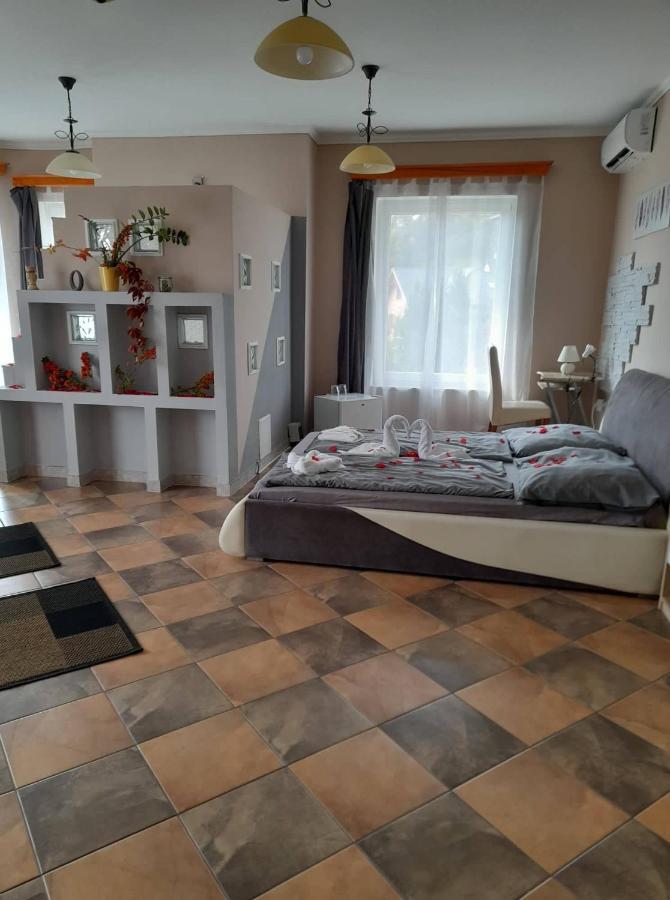 Villamerica Miskolc Dış mekan fotoğraf