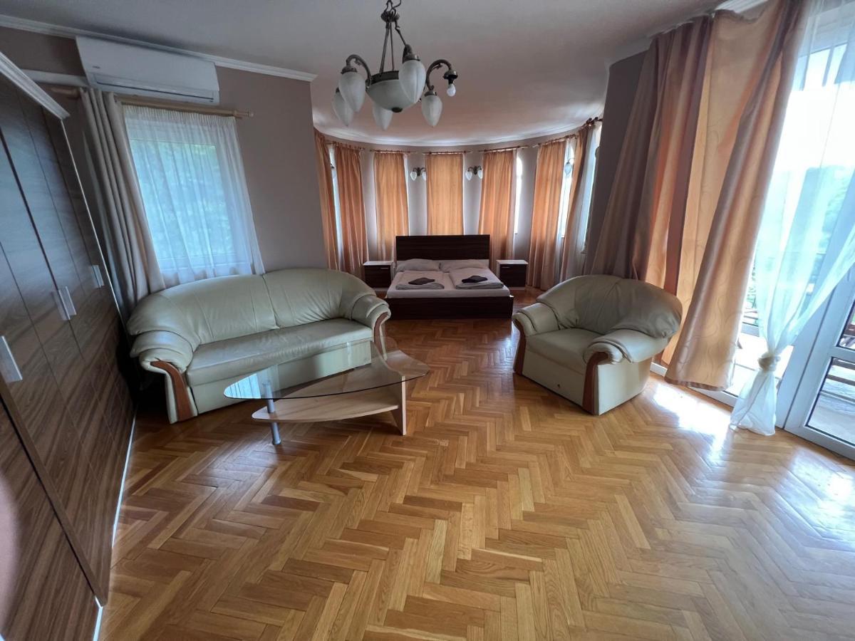 Villamerica Miskolc Dış mekan fotoğraf