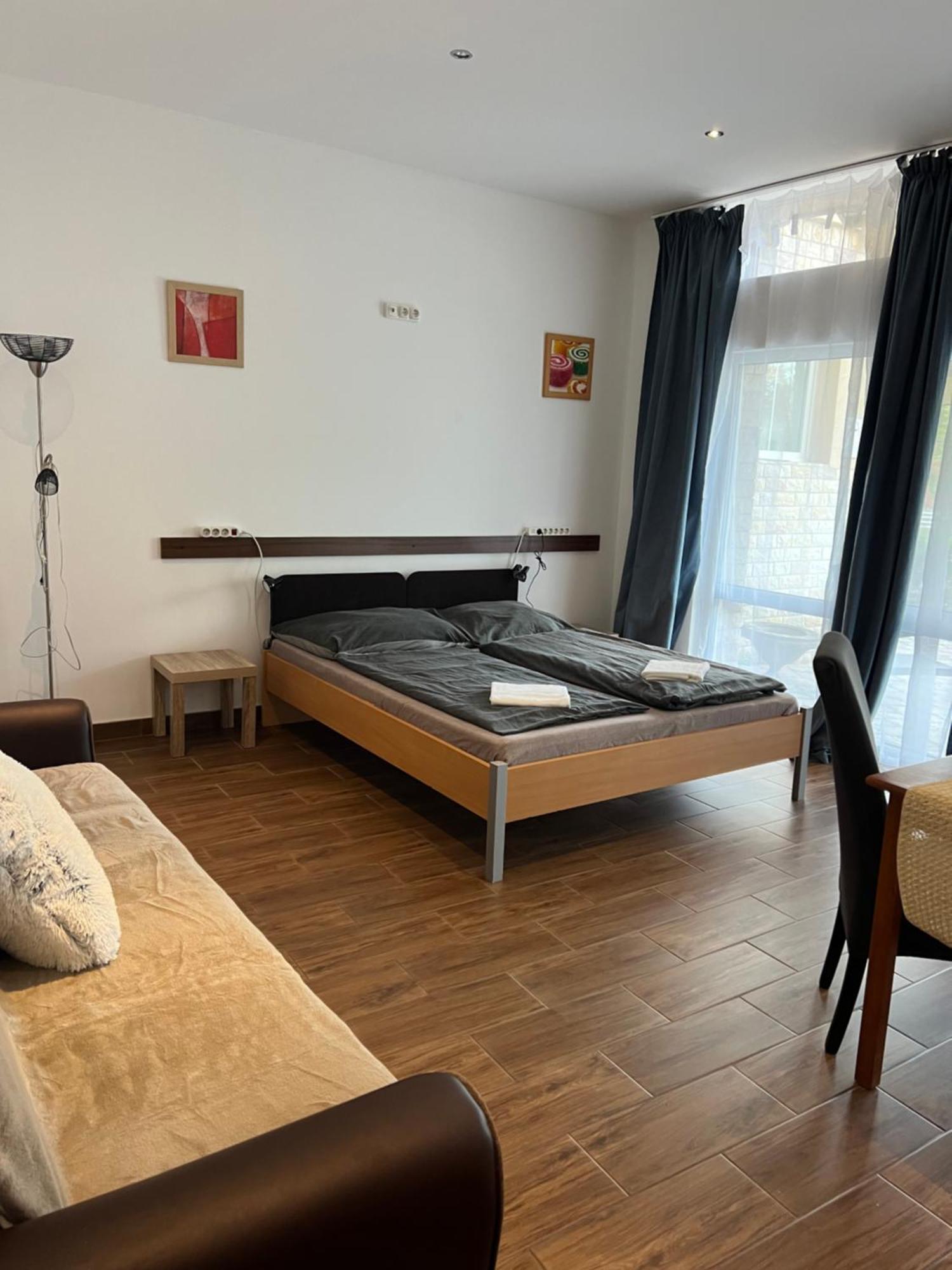 Villamerica Miskolc Dış mekan fotoğraf