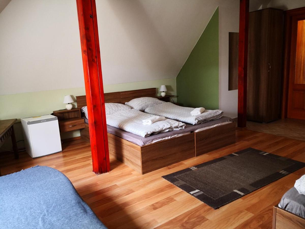 Villamerica Miskolc Dış mekan fotoğraf