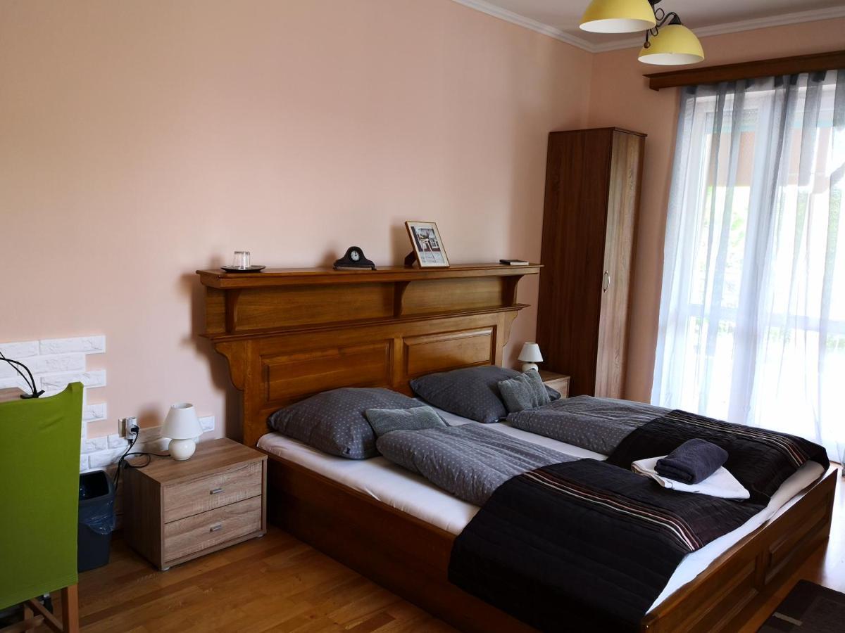 Villamerica Miskolc Dış mekan fotoğraf